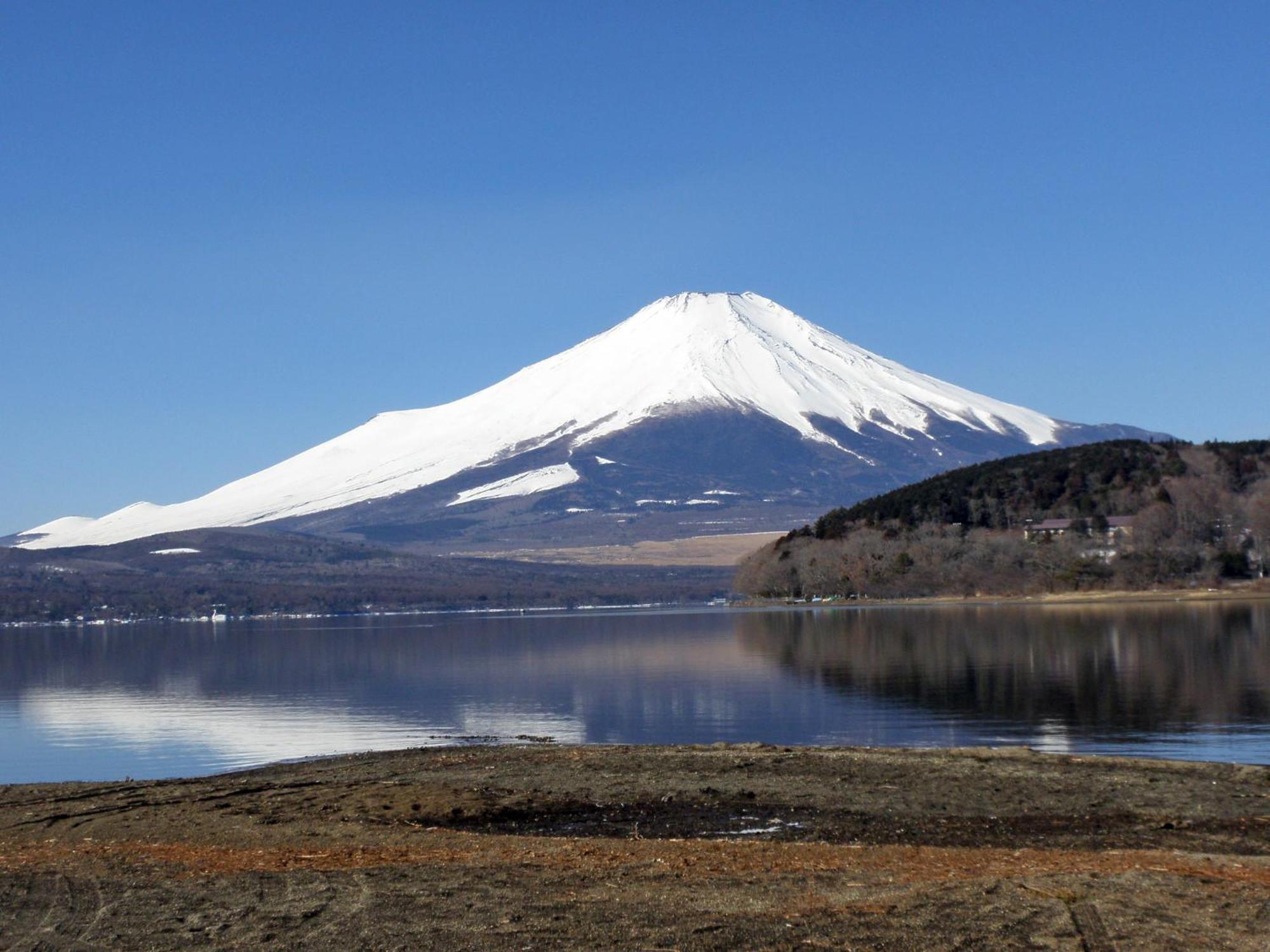 ホテル 崇岳荘 山中湖村 エクステリア 写真
